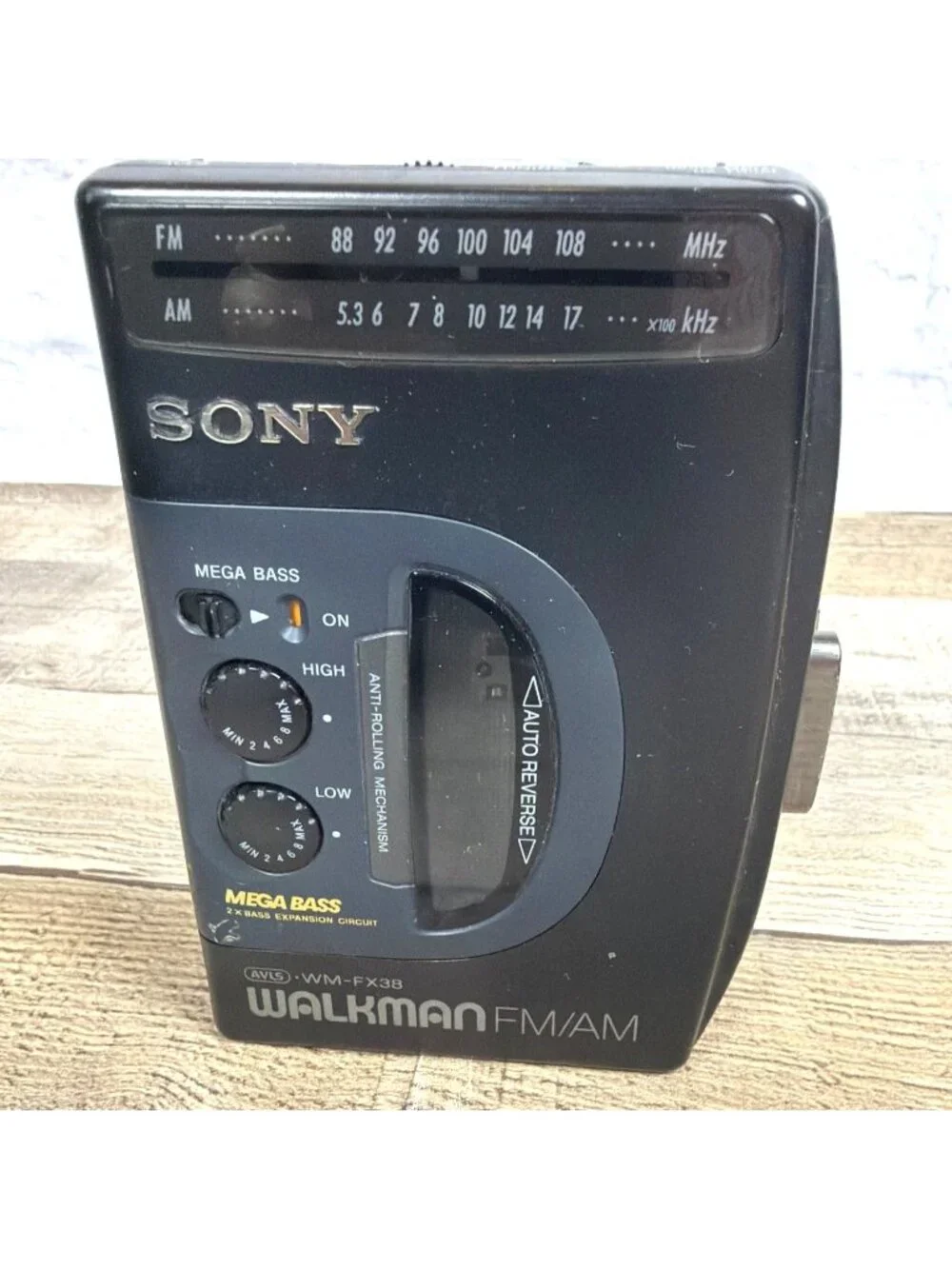 Vintage Sony Walkman WM-FX38 AM/FM Cassette Player Mega Bass For Parts or Repair